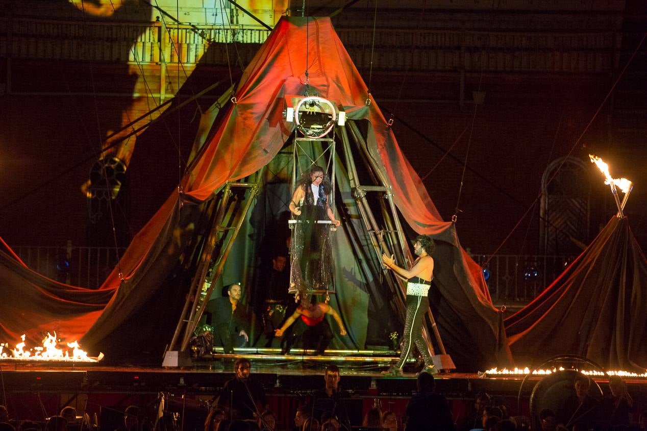 La Fura renueva el conjuro de Falla (II)