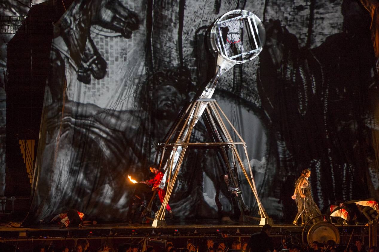 La Fura renueva el conjuro de Falla (II)