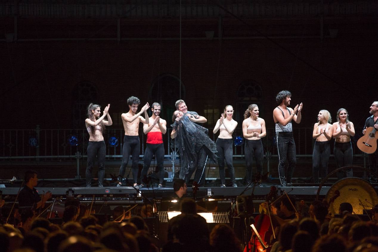 La Fura renueva el conjuro de Falla (II)