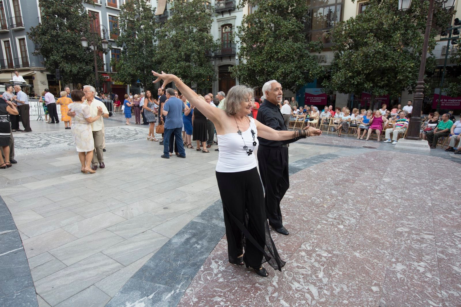 Verbena en la Plaza del Carmen