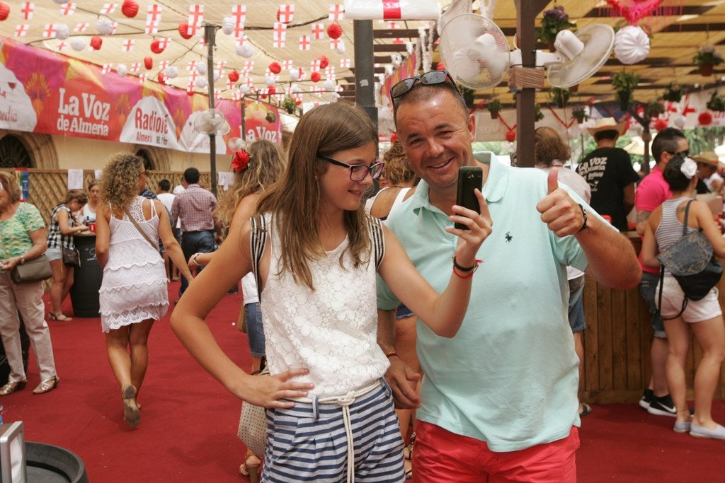 Brindis dominical por la Feria del Mediodía