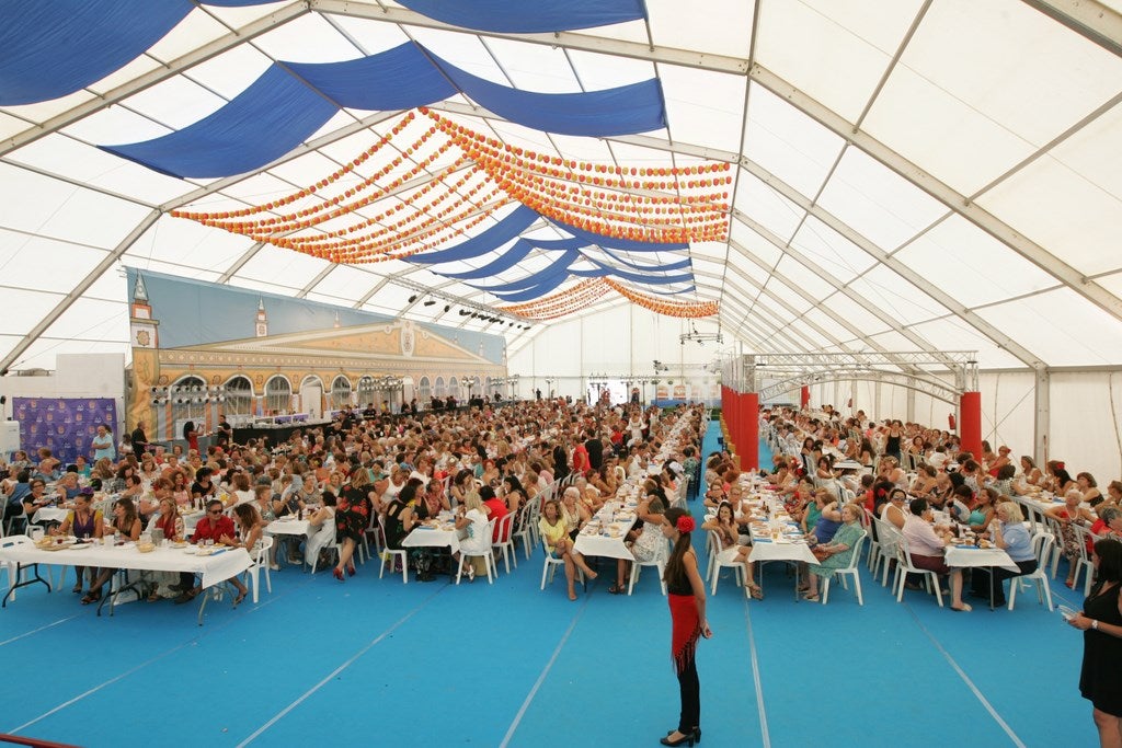 Brindis dominical por la Feria del Mediodía