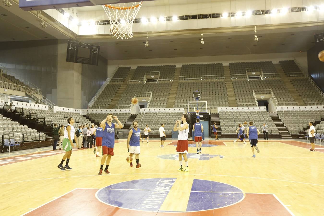 El balón ya bota en el Palacio