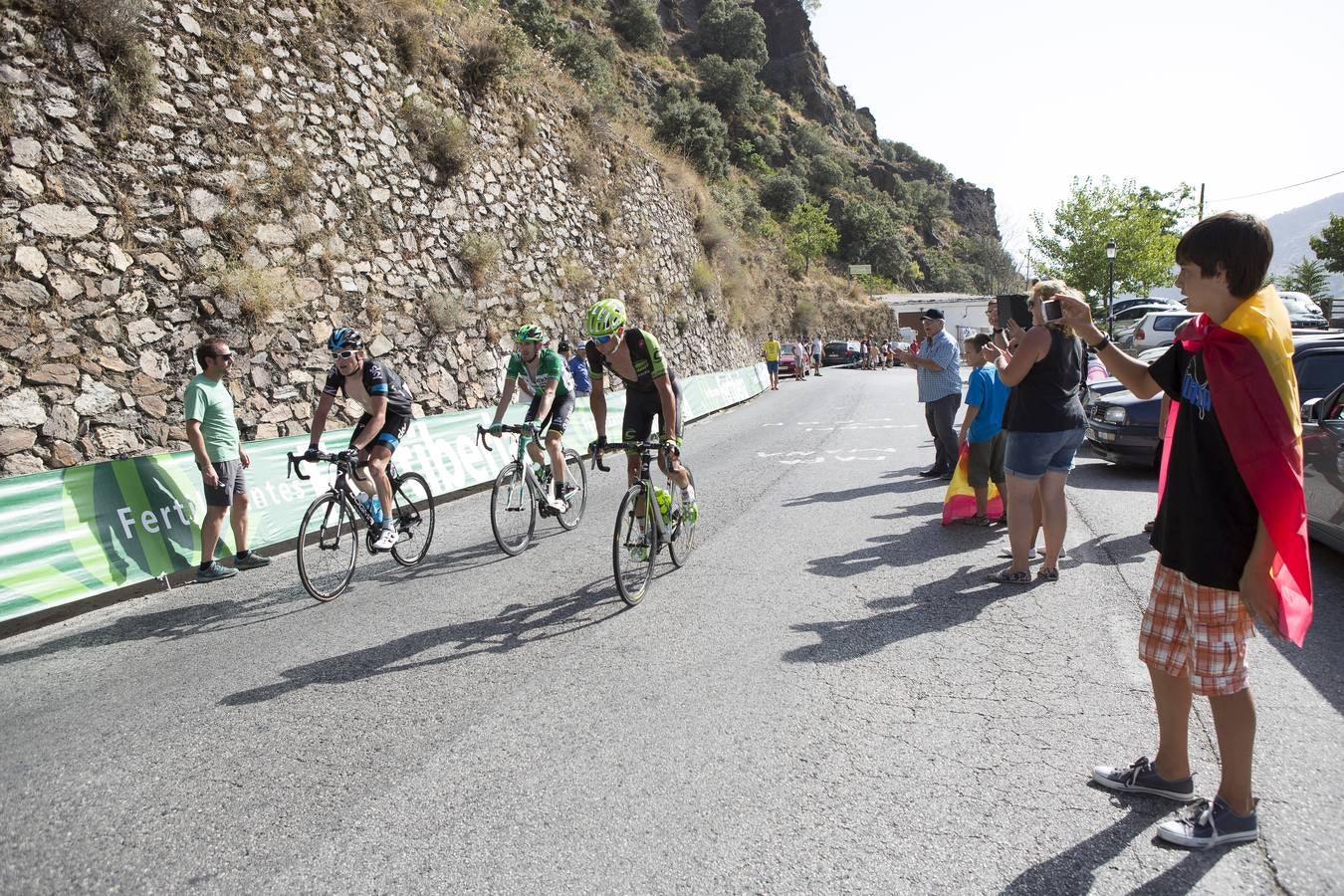 La Vuelta se recrea en la Alpujarra