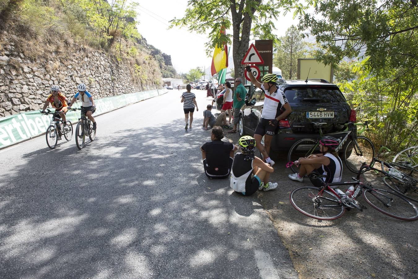 La Vuelta se recrea en la Alpujarra