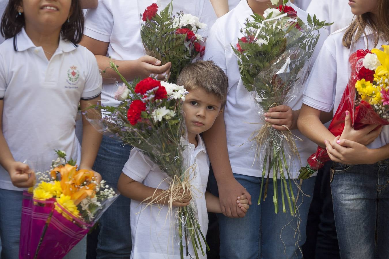 Ofrenda floral a la Virgen de las Angustias