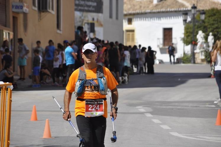 Larrocha y Esther Sánchez ganan la Sagra Sky Race