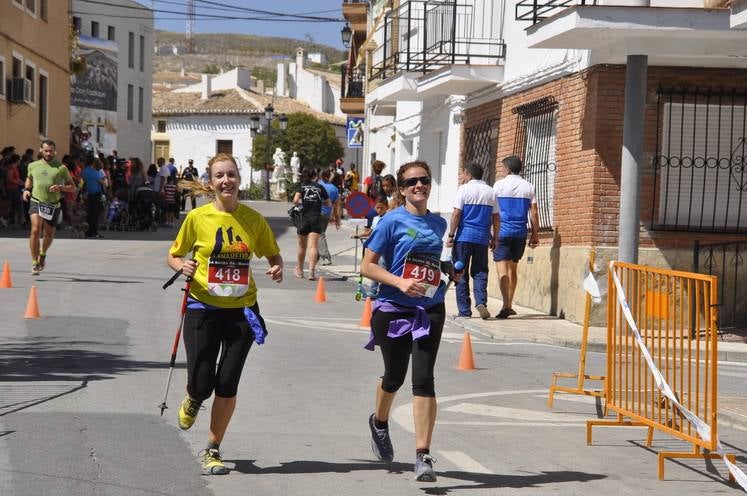 Larrocha y Esther Sánchez ganan la Sagra Sky Race