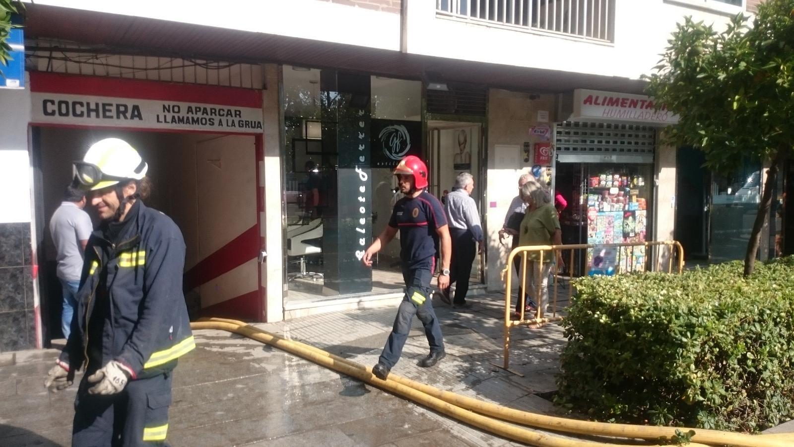 Una tormenta inunda Granada de madrugada