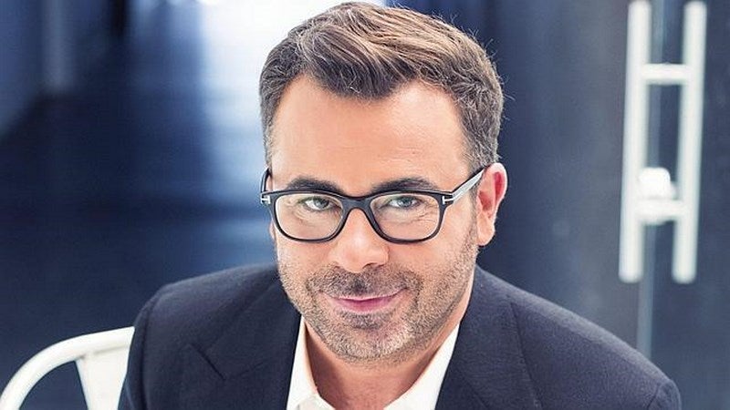 Famosos que llevan gafas y no las necesitan