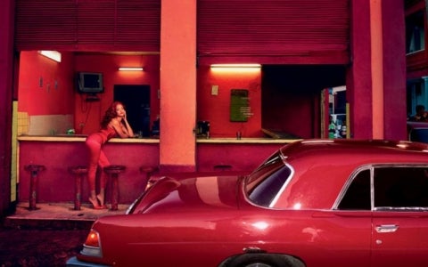 Las fotos de Rihanna completamente desnuda para Vanity Fair