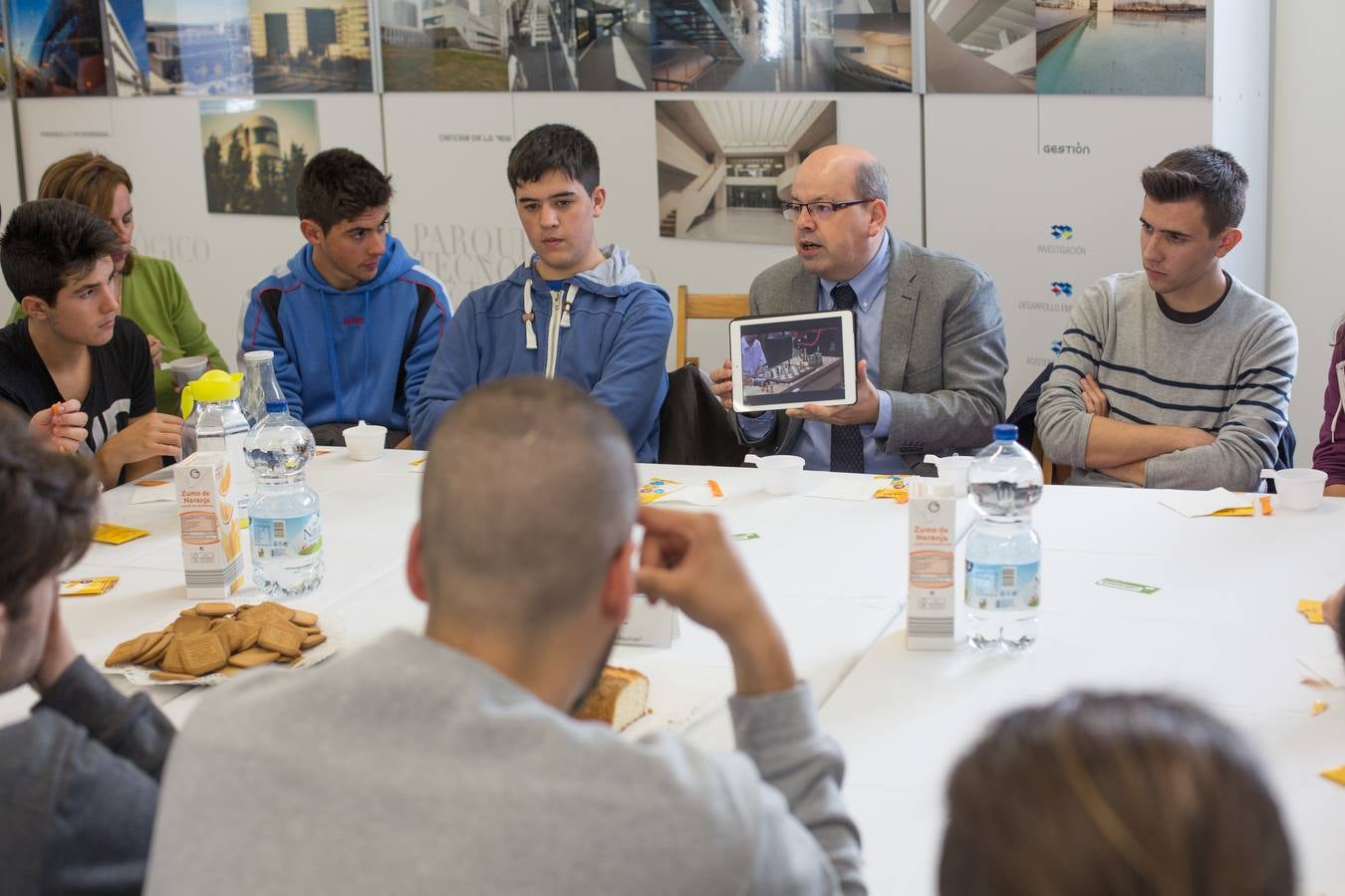 Vuelven los &#039;Cafés con Ciencia&#039; a Granada