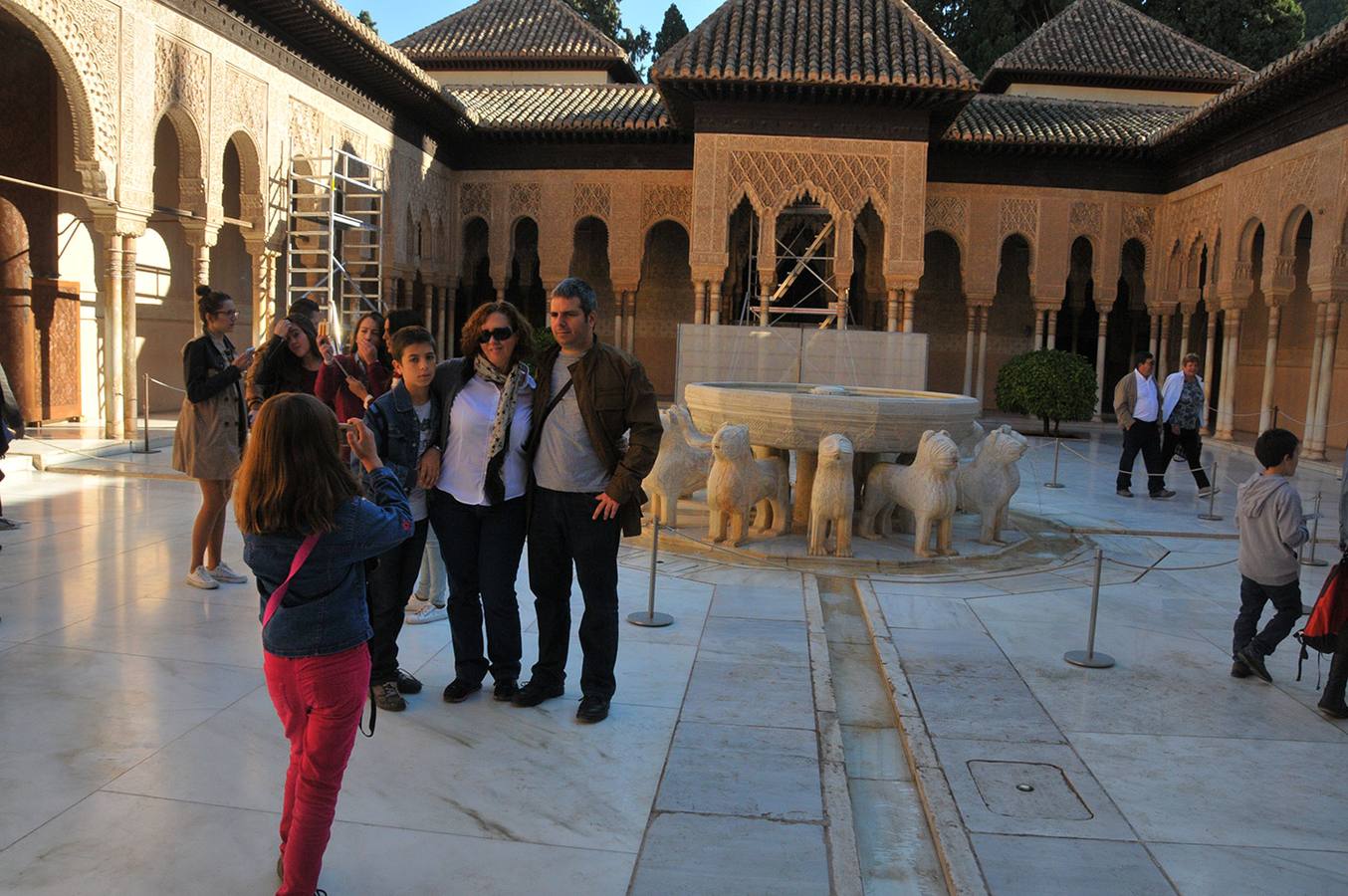 Granada &#039;llena&#039; los monumentos en el Día del Patrimonio
