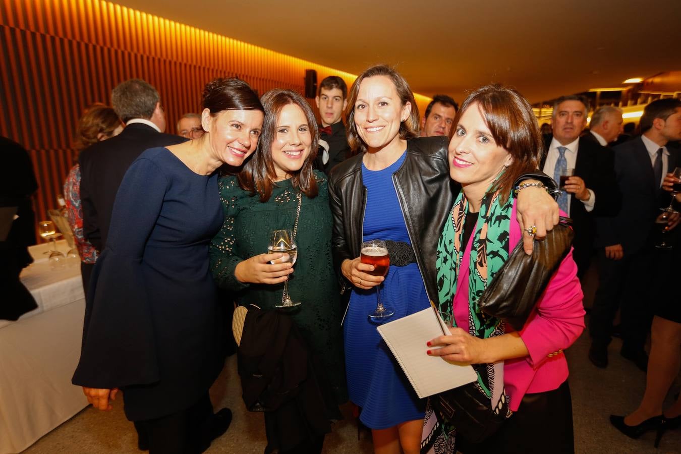 Ana Fernández, Laura Ubago, Mª Victoria Cobo e Inma G. Leyva.