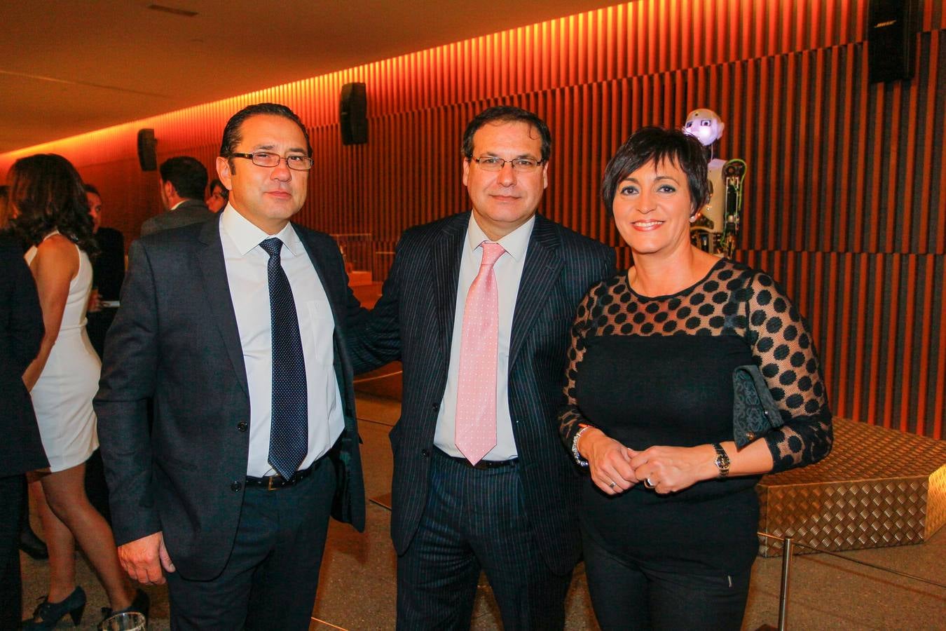 Trinitario Betoret y Elisa González.