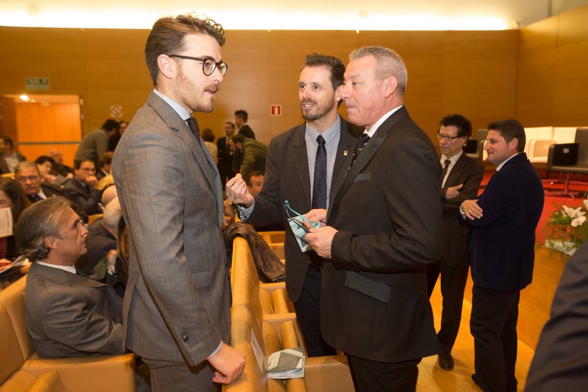 «Es hora de que Granada coja impulso y aborde sin demora los cambios que precisa» (I)