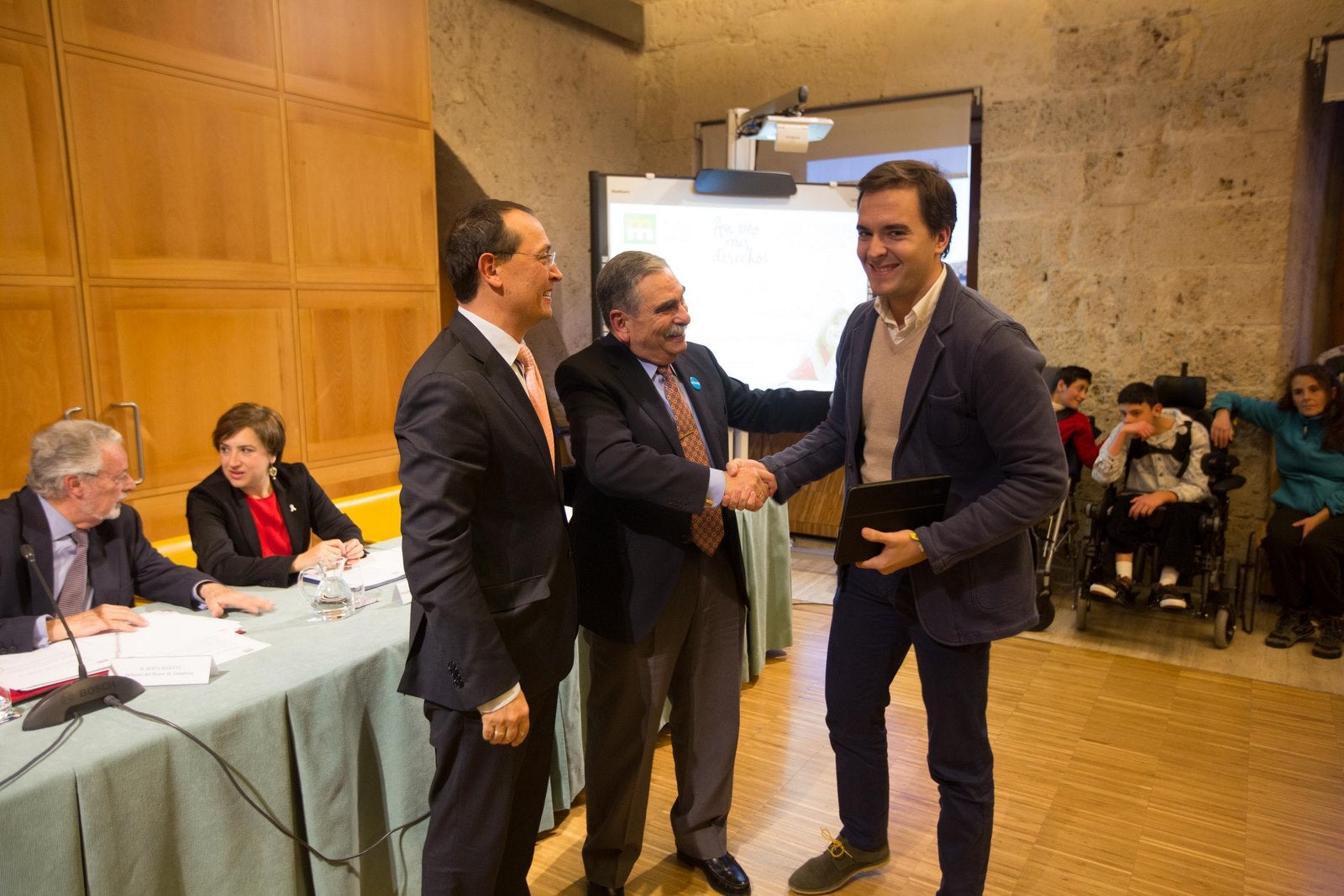 Premios para reconocer derechos