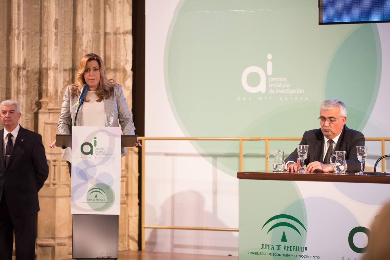 La presidenta de la Junta entrega los Premios Andalucía de Investigación que reconocen el fomento de la labor científica