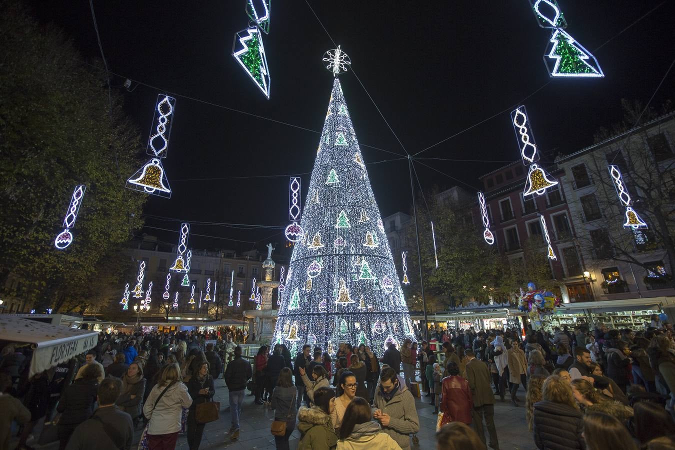 Granada enciende su Navidad