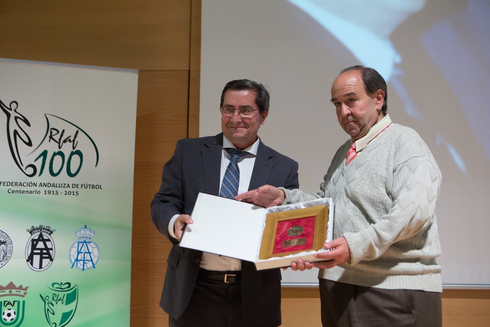 A por otros cien años de fútbol andaluz