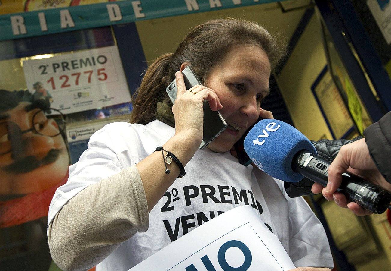 El éxtasis de alegría de los ganadores de la Lotería de Navidad