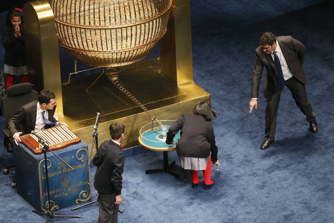 El éxtasis de alegría de los ganadores de la Lotería de Navidad