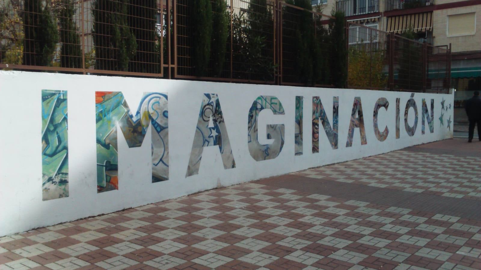 Graffitis granadinos que dañan la vista