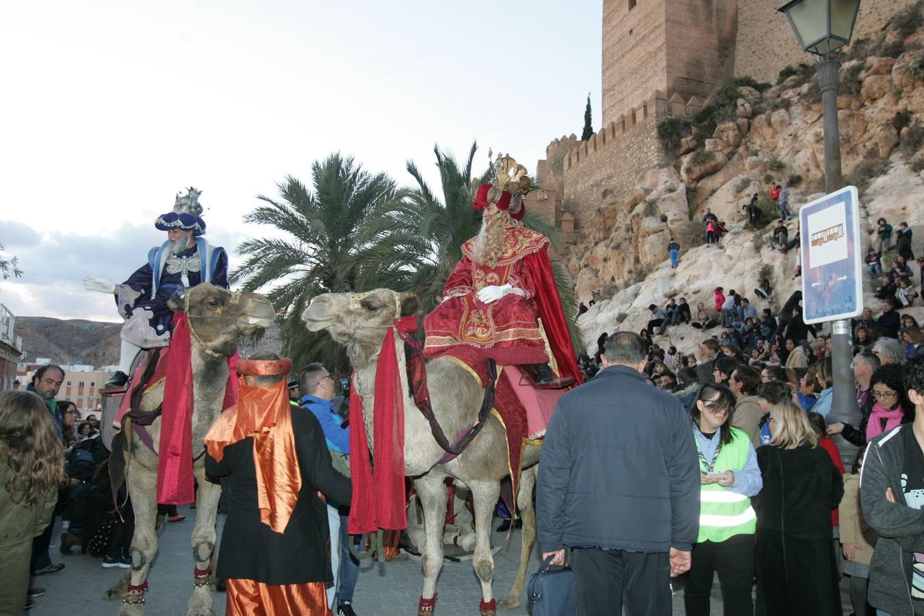 Los Reyes Magos reparten ilusión en Almería