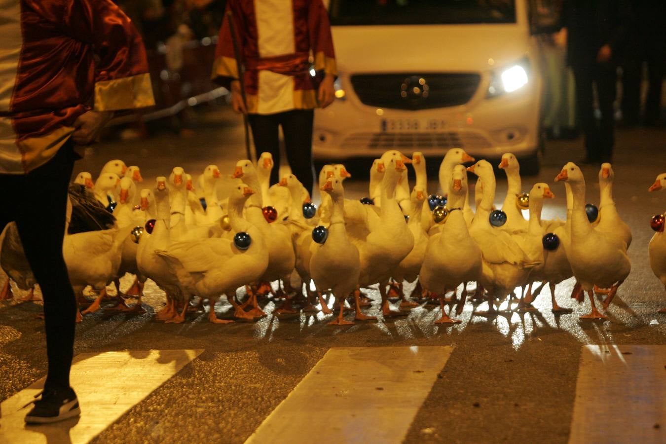 Los Reyes Magos reparten ilusión en Almería