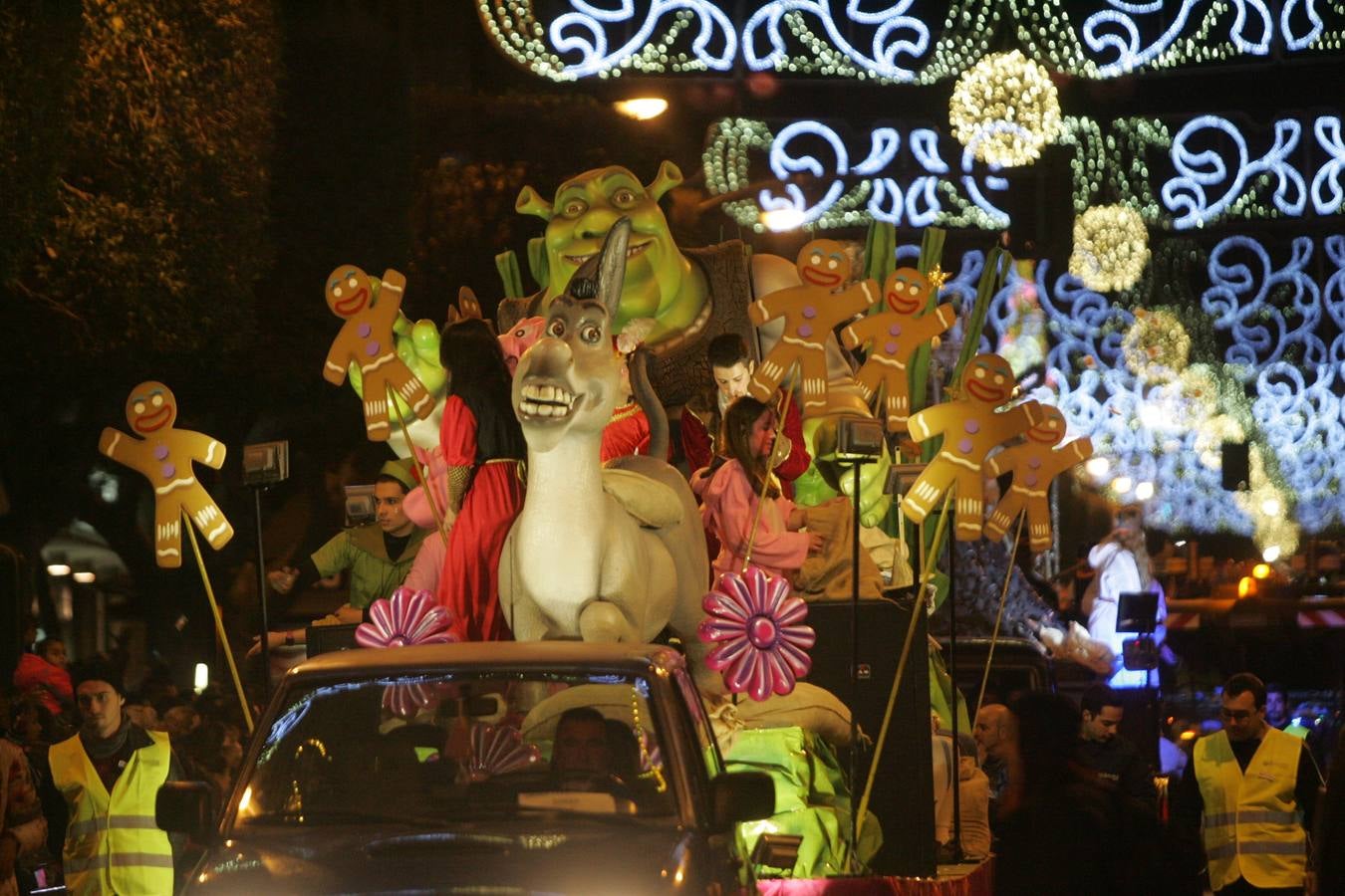 Los Reyes Magos reparten ilusión en Almería