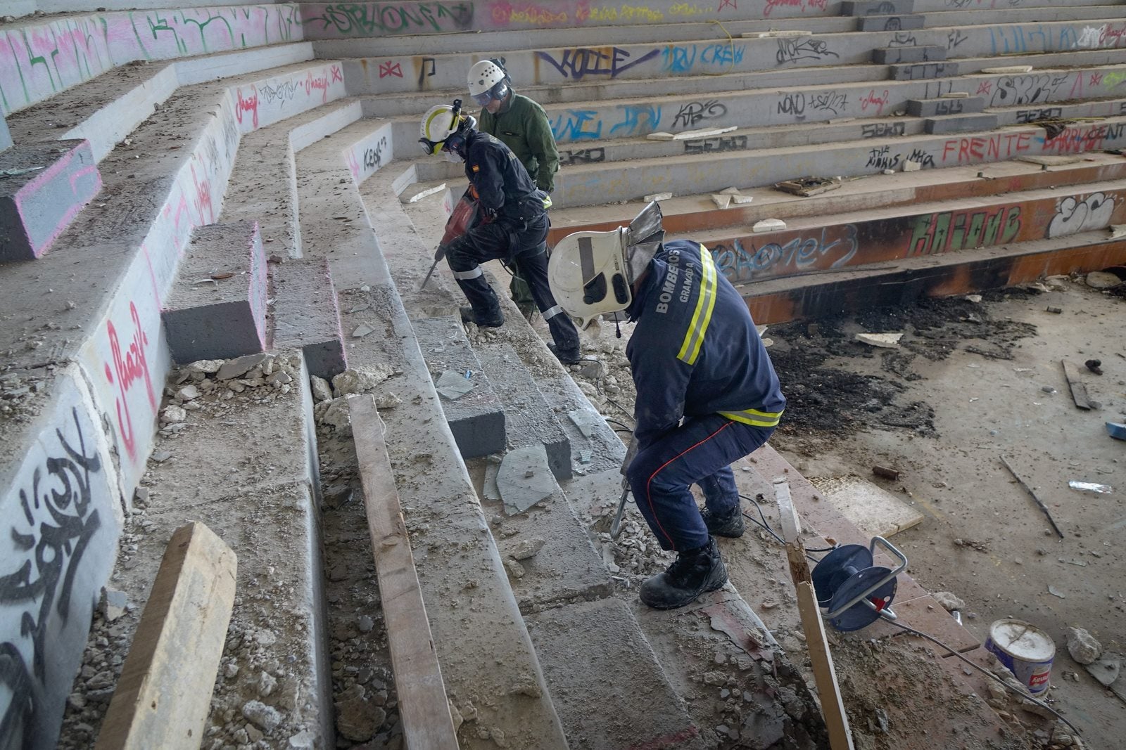 Los bomberos de Granada no solo apagan fuegos....