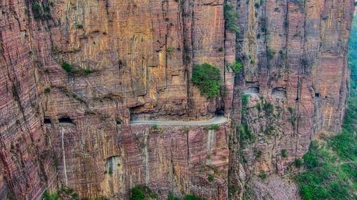 El túnel de Guoliangen en China. 