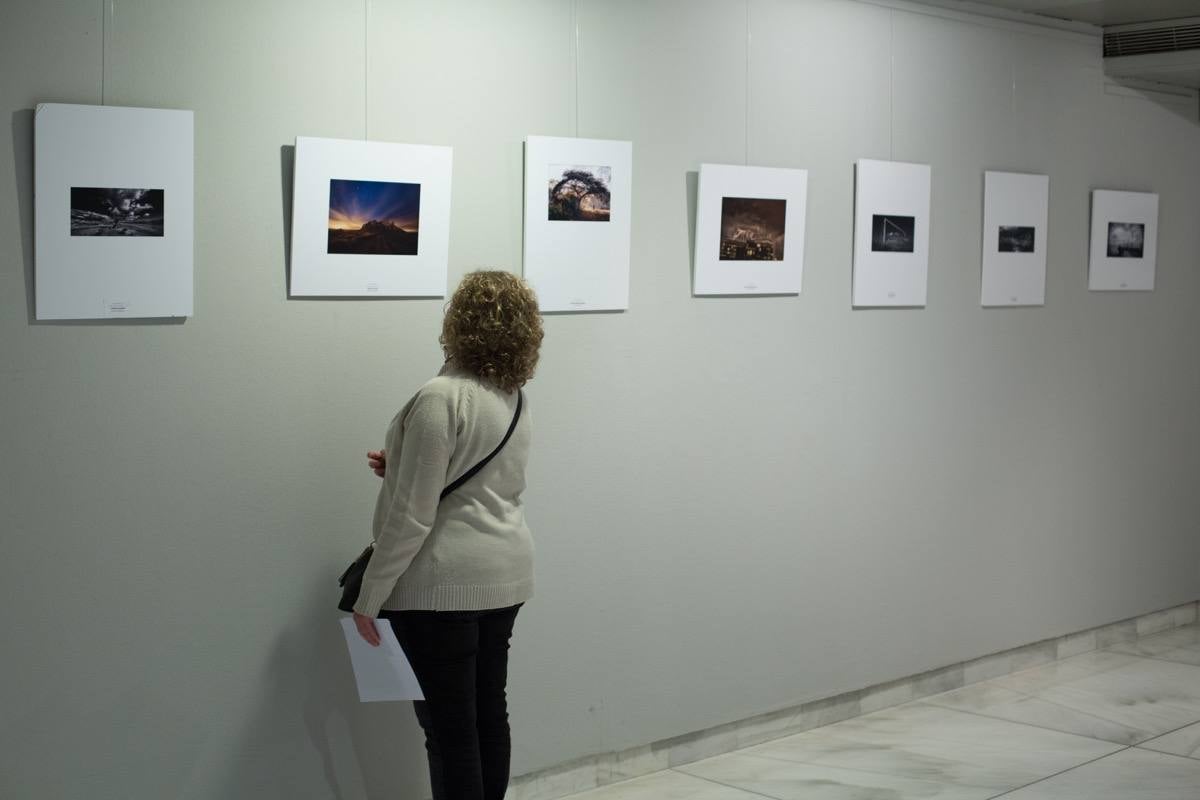 Caja Rural expone las fotografías que &#039;iluminan&#039; Granada