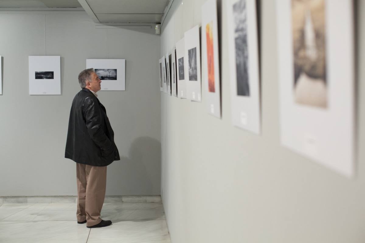 Caja Rural expone las fotografías que &#039;iluminan&#039; Granada