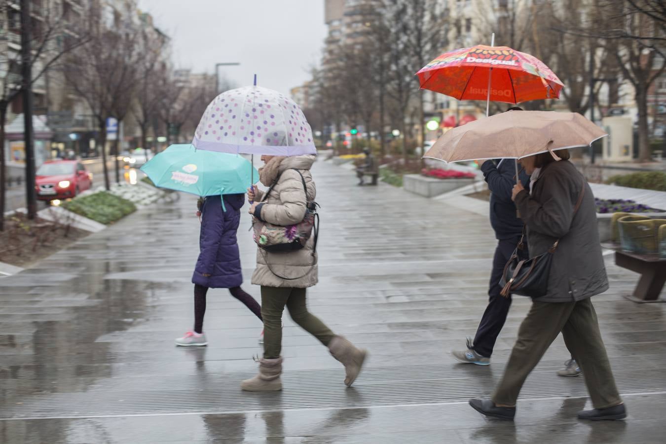 Viernes de lluvia fina en Granada