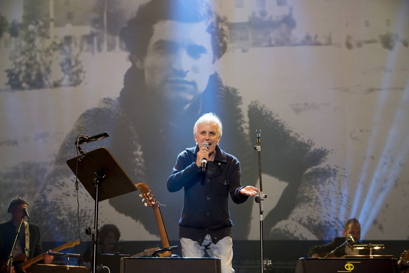 «Viva Carlos Cano vivo»