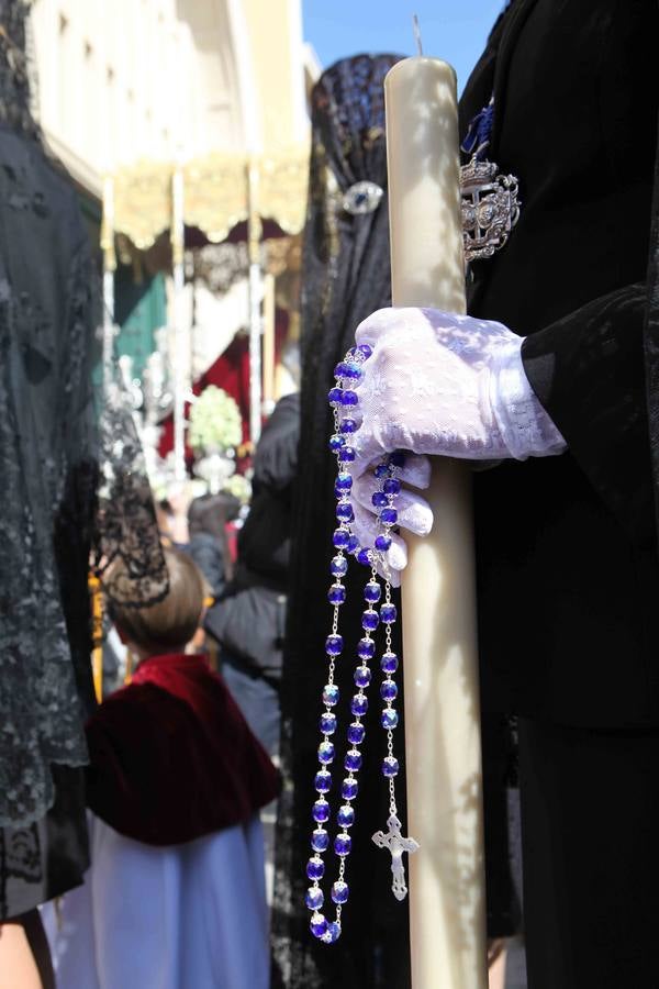 &#039;La Borriquilla&#039; se lució rodeada de luz