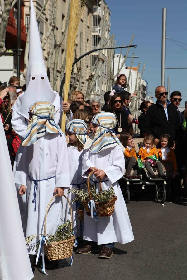 &#039;La Borriquilla&#039; se lució rodeada de luz