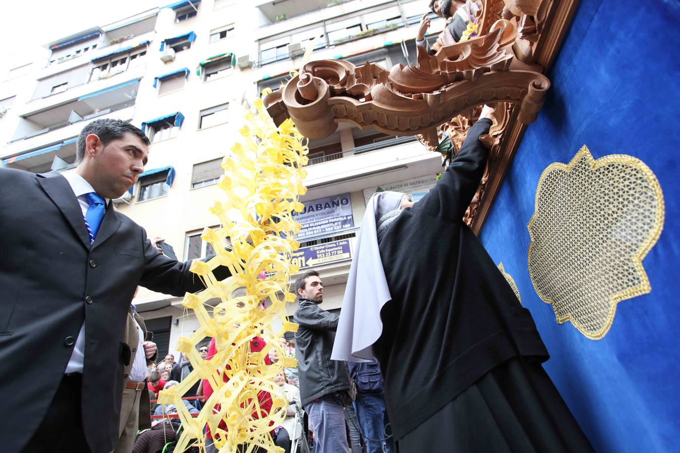 &#039;La Borriquilla&#039; se lució rodeada de luz