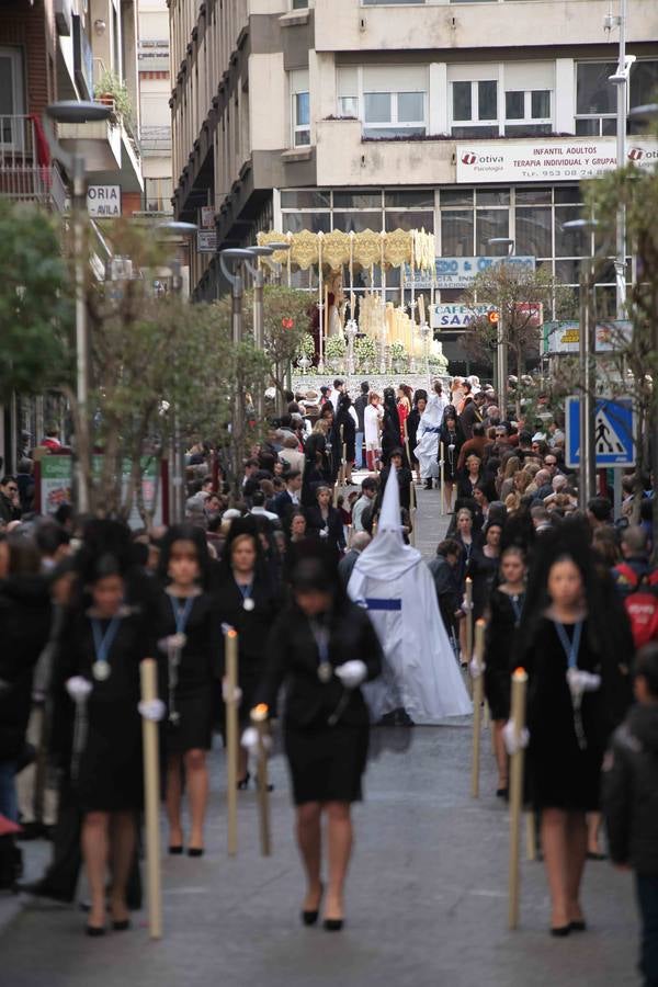 &#039;La Borriquilla&#039; se lució rodeada de luz