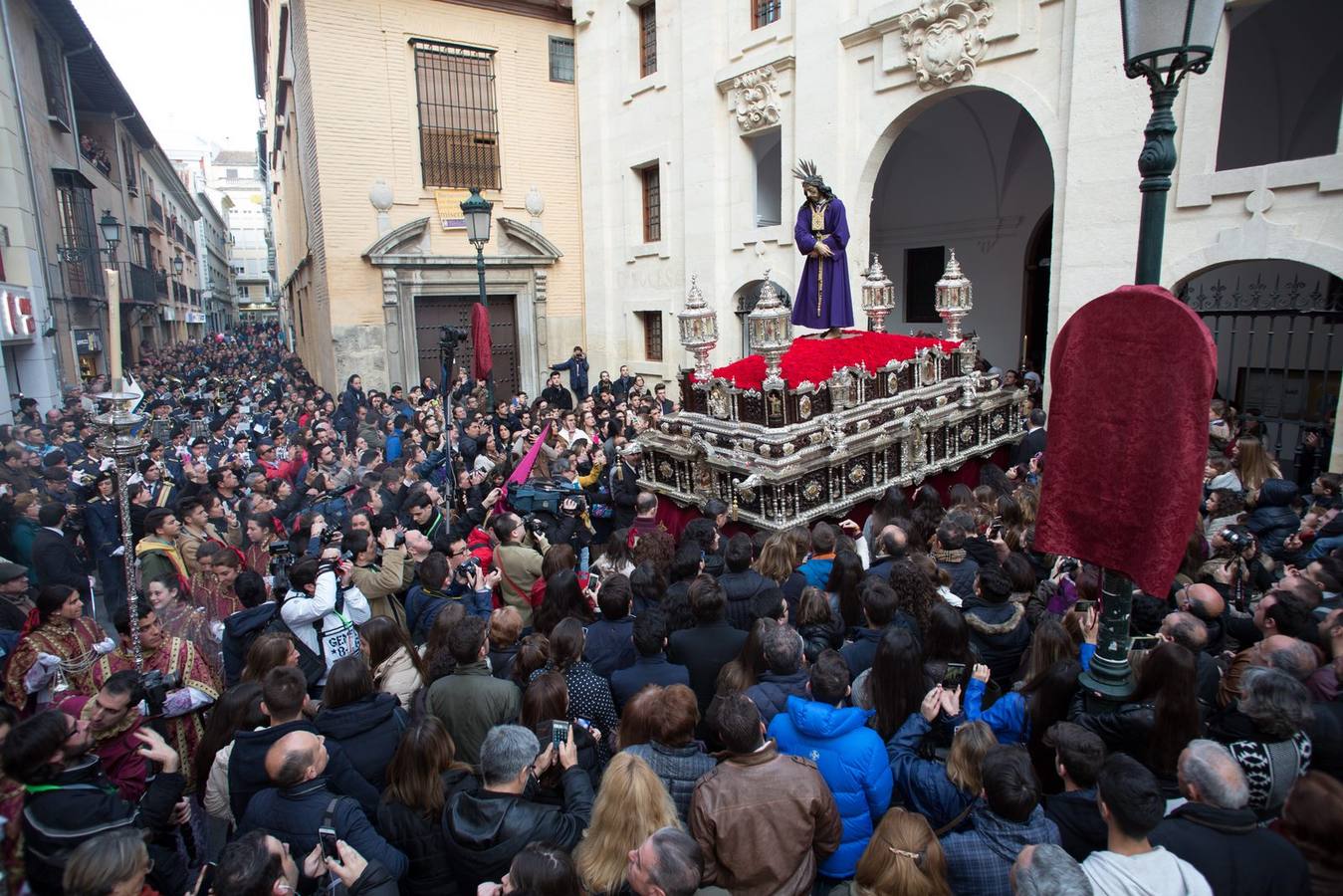 El Rescate señoreó Granada