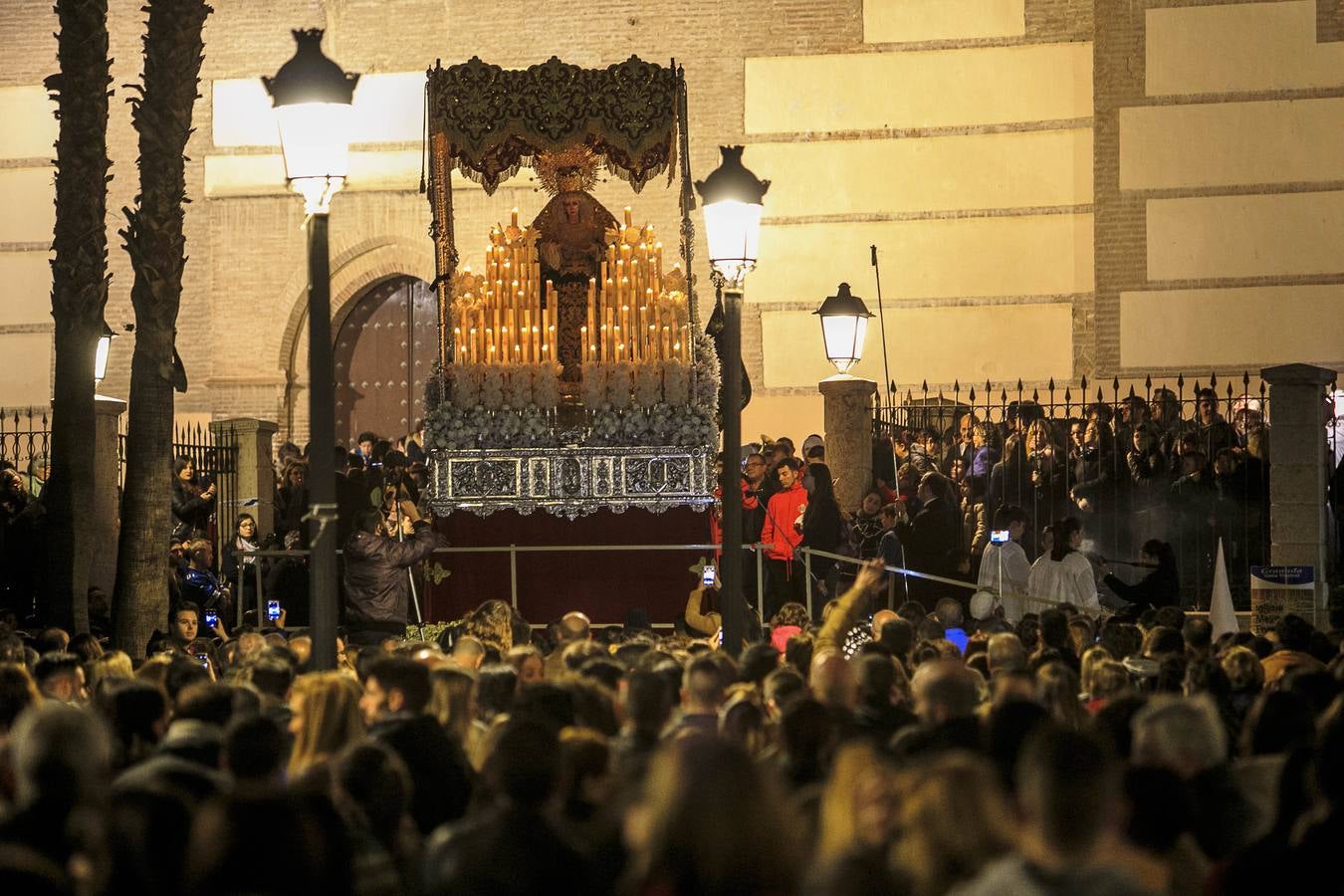 La Costa disfruta del Martes de Pasión (I)