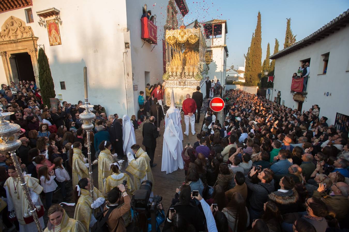 Aurora blanca del Albaicín