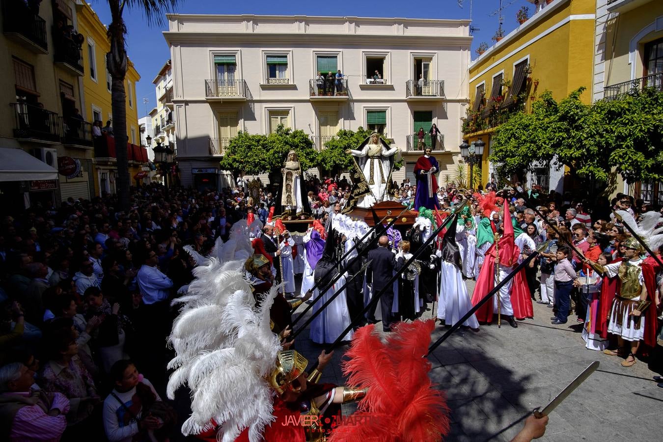 El Paso, por las calles de Almuñécar