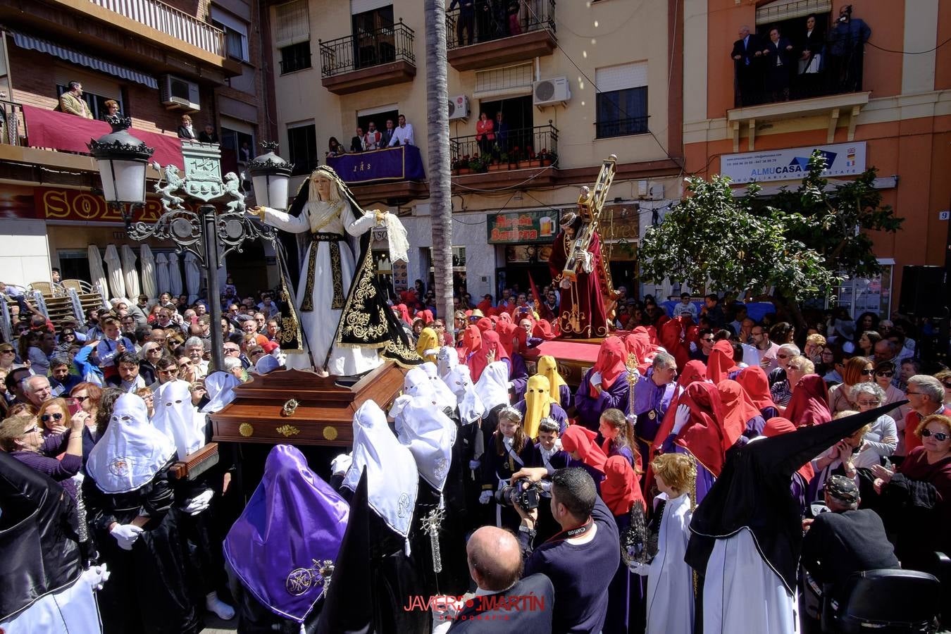 El Paso, por las calles de Almuñécar