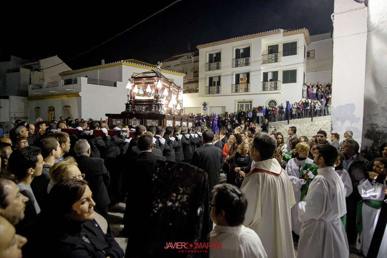 El Sepulcro, en las calles de Salobreña