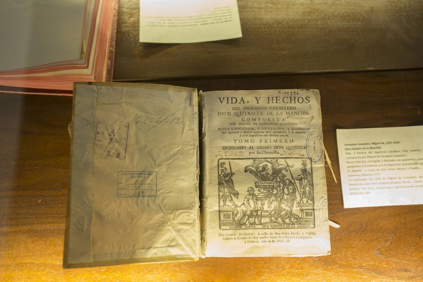 La Biblioteca del Hospital Real reúne ediciones antiguas y raras de Cervantes