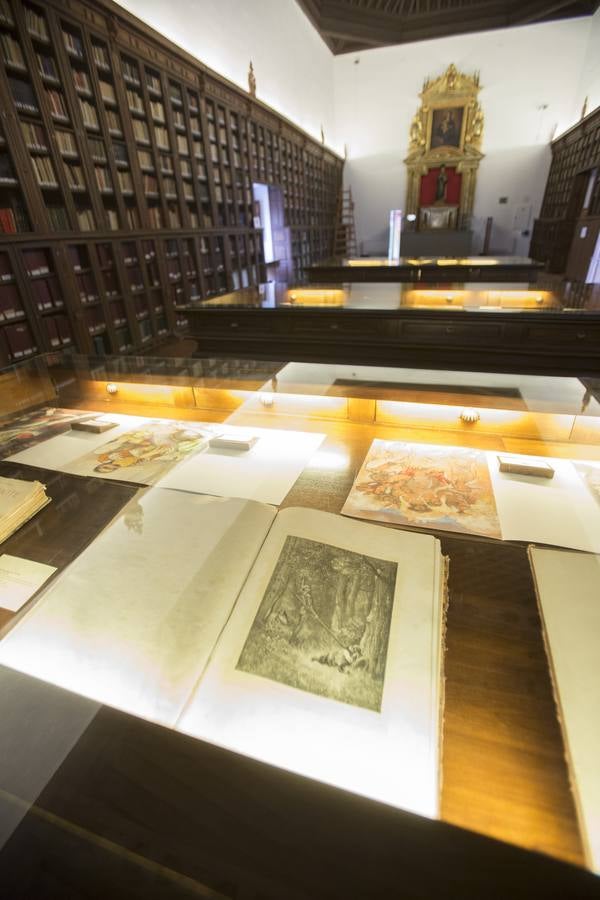 La Biblioteca del Hospital Real reúne ediciones antiguas y raras de Cervantes