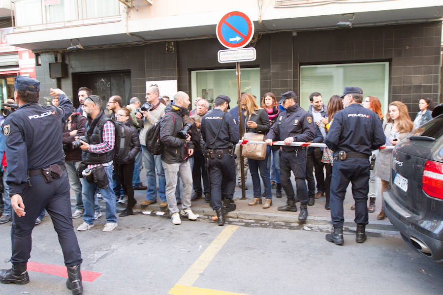 Cordón policial para curiosos y periodistas