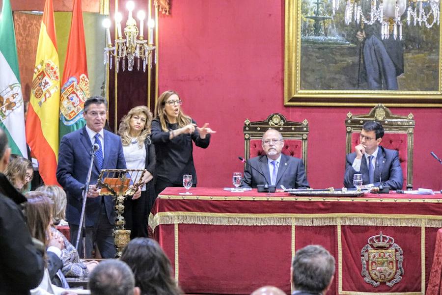 Pleno de investidura de Paco Cuenca